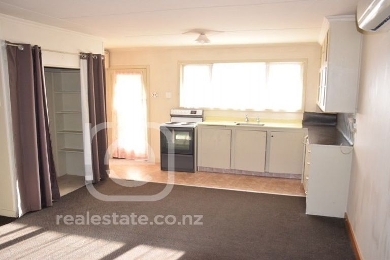 Photo of property in 2/276 Nelson Street, Strathern, Invercargill, 9812