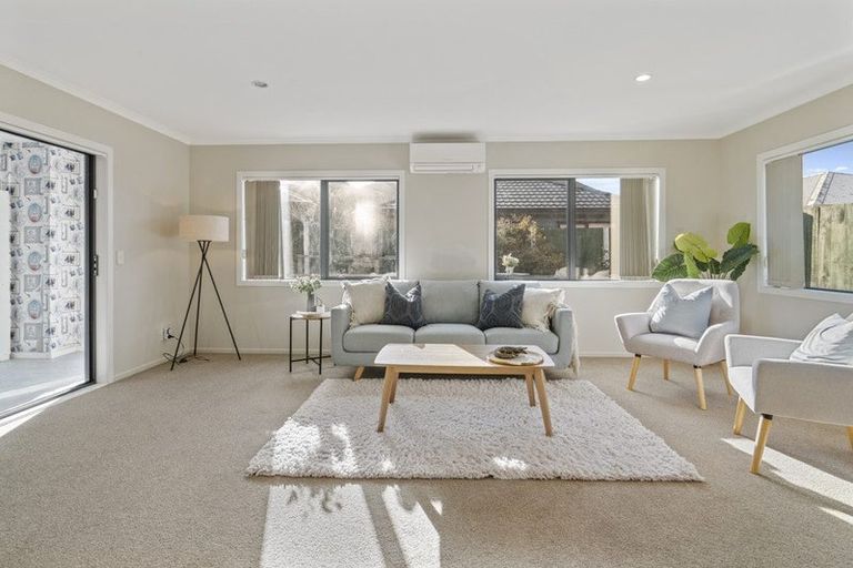 Photo of property in 94 Farmer Crescent, Taita, Lower Hutt, 5011