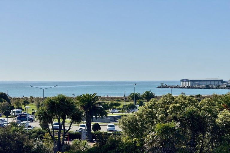 Photo of property in 1a Wai-iti Road, Maori Hill, Timaru, 7910