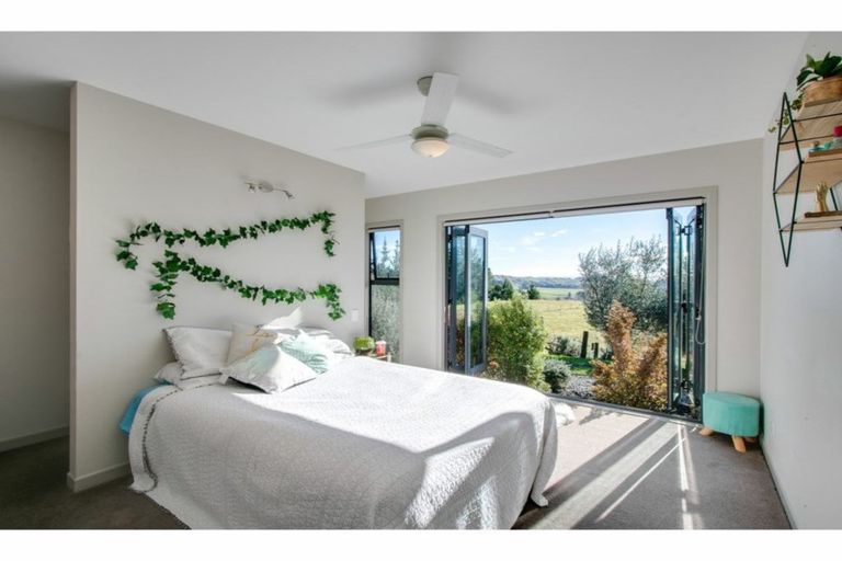 Photo of property in 824 Maraetotara Road, Maraetotara, Havelock North, 4294