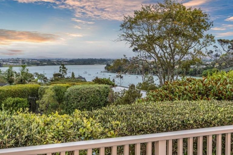 Photo of property in 12 Rame Road, Greenhithe, Auckland, 0632