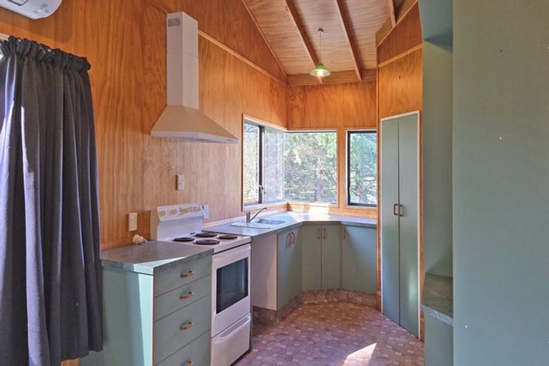 Photo of property in 257 Apley Road, Puketapu, Napier, 4184