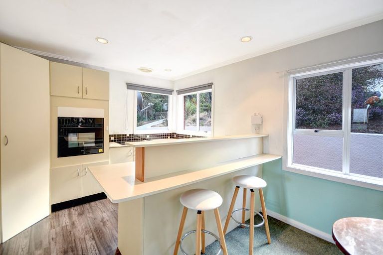 Photo of property in 27 Waldron Crescent, Green Island, Dunedin, 9018