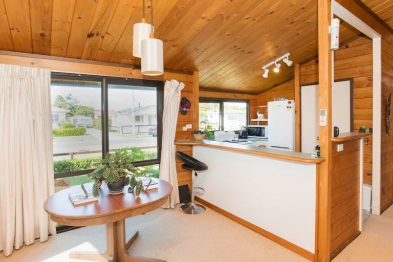 Photo of property in 12 Kelvin Street, Inner Kaiti, Gisborne, 4010