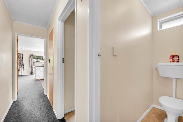 Photo of property in 8a Windlesham Place, Wakefield, 7025