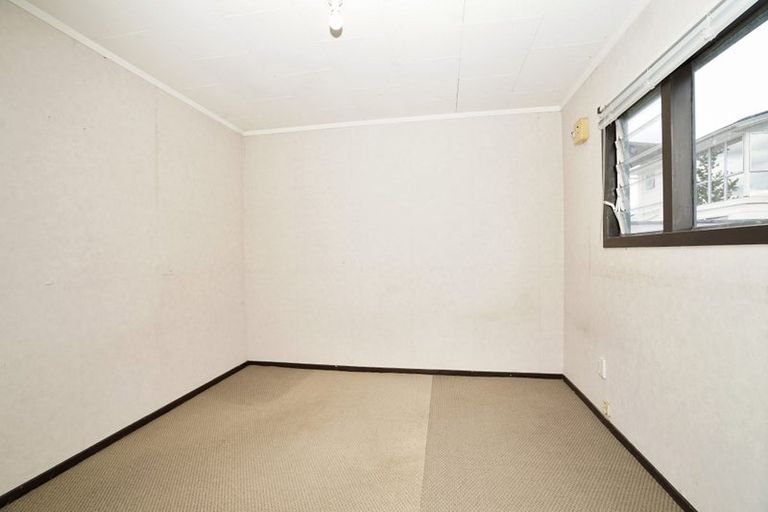 Photo of property in 4 Velma Crescent, Nawton, Hamilton, 3200