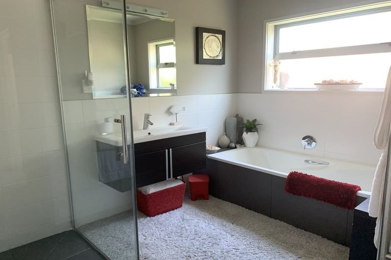 Photo of property in 7 Azores Way, Welcome Bay, Tauranga, 3112