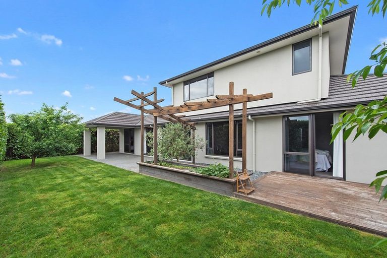 Photo of property in 10 Johnnybro Place, Rototuna North, Hamilton, 3210