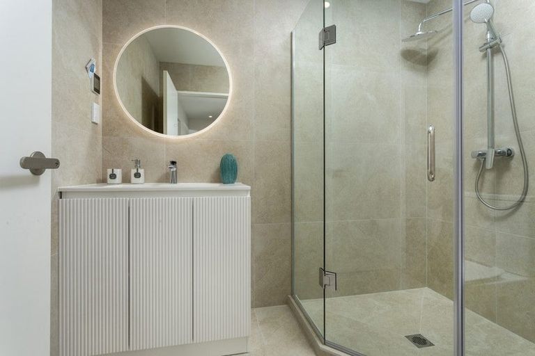 Photo of property in 26 Morton Avenue, Forrest Hill, Auckland, 0620