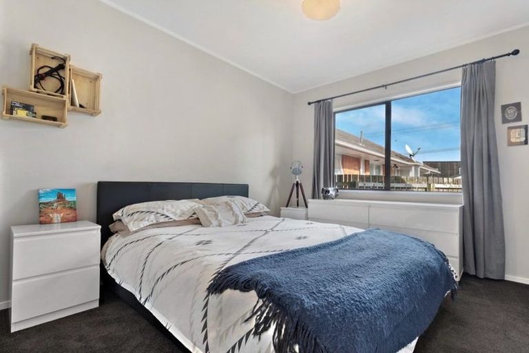 Photo of property in 1/63 Stanley Avenue, Milford, Auckland, 0620