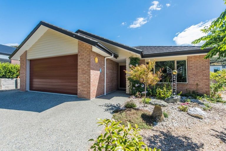 Photo of property in 19 Devenish Place, Atawhai, Nelson, 7010
