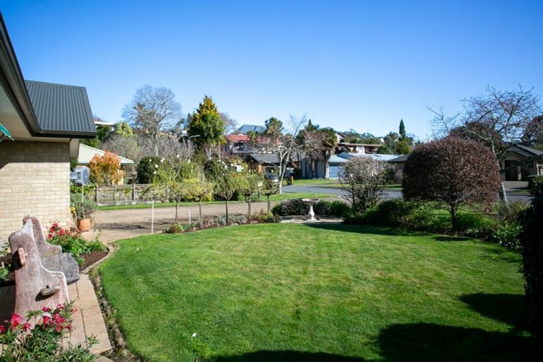 Photo of property in 10 Fairburn Place, Leamington, Cambridge, 3432