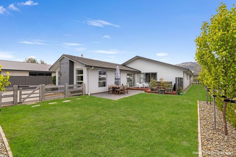 Photo of property in 6 Kowhai Place, Cromwell, 9310