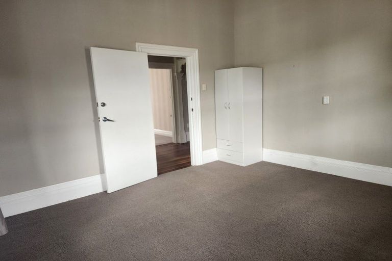 Photo of property in 10a Hereford Street, West End, Palmerston North, 4410