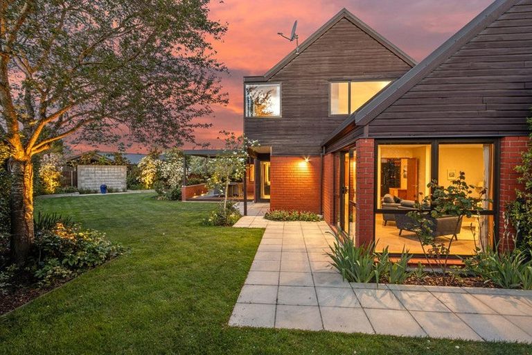 Photo of property in 48 Arlington Street, Burnside, Christchurch, 8053