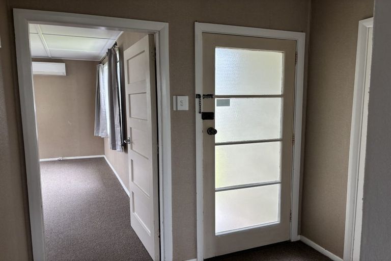 Photo of property in 49 Molesworth Street, Taita, Lower Hutt, 5011