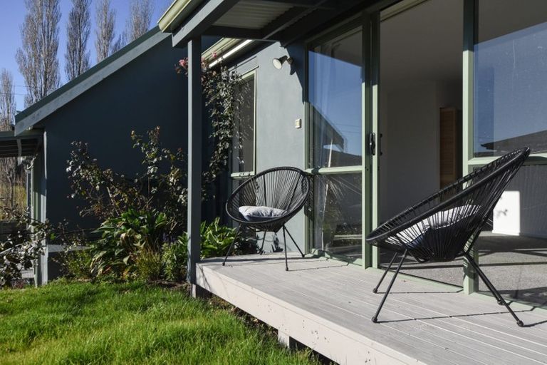 Photo of property in 8 Allans Beach Road, Portobello, Dunedin, 9014