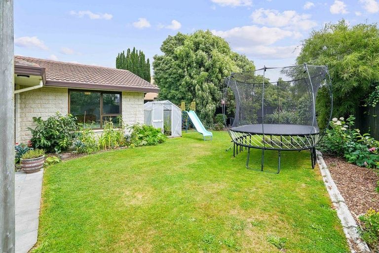 Photo of property in 20 Shamrock Place, Halswell, Christchurch, 8025
