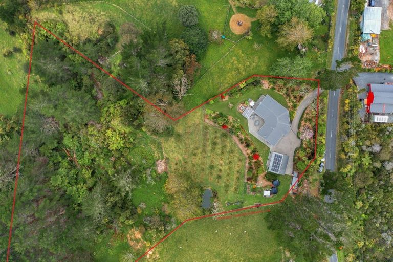 Photo of property in 464 Krippner Road, Puhoi, Silverdale, 0994