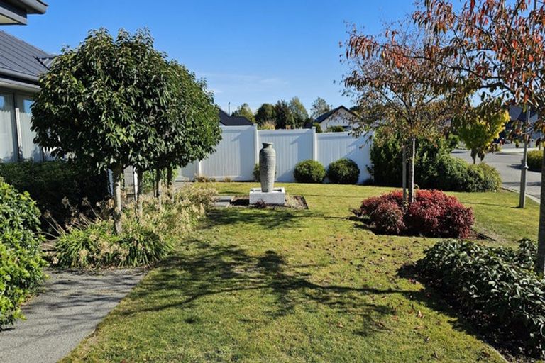 Photo of property in 2 Wearing Place, Kaiapoi, 7630