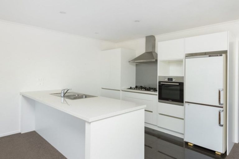 Photo of property in 30 Livingstone Drive, Papamoa Beach, Papamoa, 3118