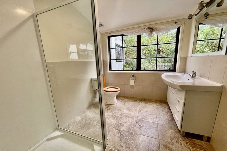 Photo of property in 61 West Hoe Heights, Orewa, 0931