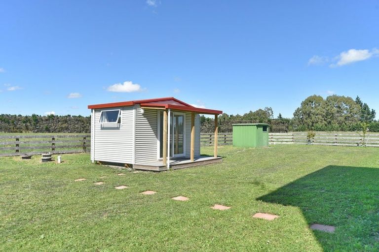 Photo of property in 379 No 10 Road, Swannanoa, Rangiora, 7476