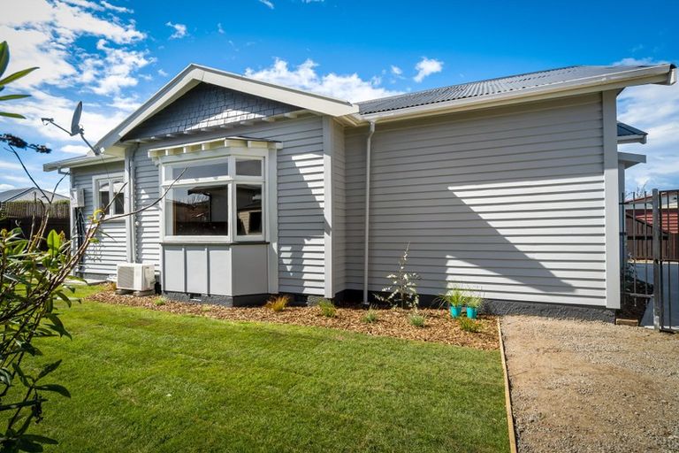 Photo of property in 17b Ottawa Road, Wainoni, Christchurch, 8061