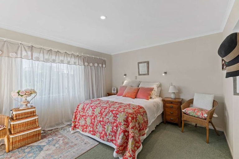Photo of property in 1 Belmont Rise, Katikati, 3129