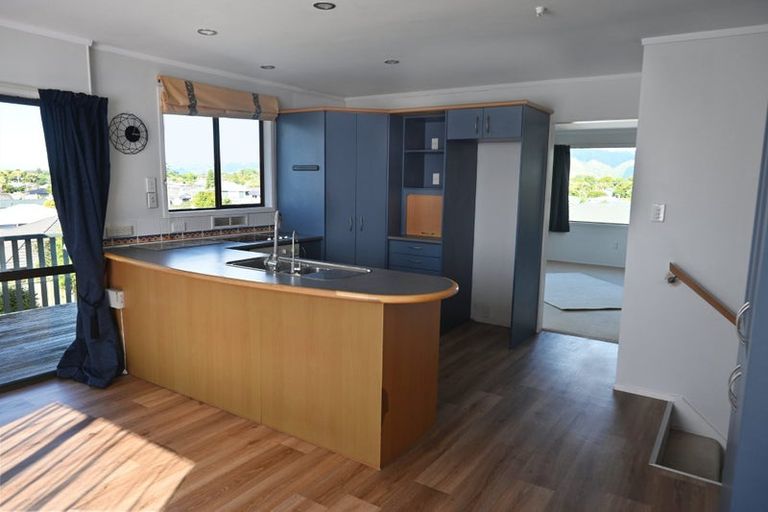 Photo of property in 17 Churchill Street, Levin, 5510