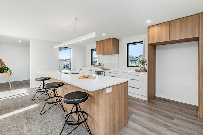 Photo of property in 1 Cedric Place, Darfield, 7510