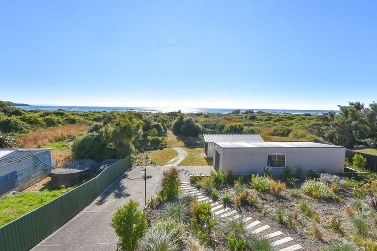 Photo of property in 17 Palmer Place, Taieri Beach, Taieri Mouth, 9091