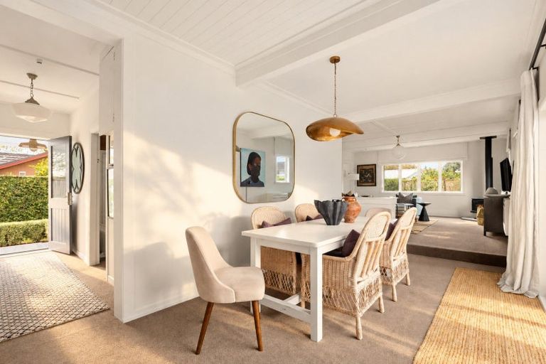 Photo of property in 83a Hall Street, Cambridge, 3434