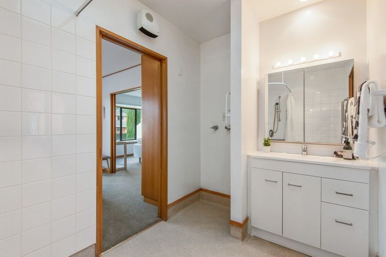 Photo of property in 2/62 Dryden Street, Sumner, Christchurch, 8081