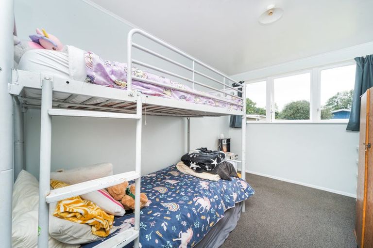 Photo of property in 14 Otaki Place, Westbrook, Palmerston North, 4412