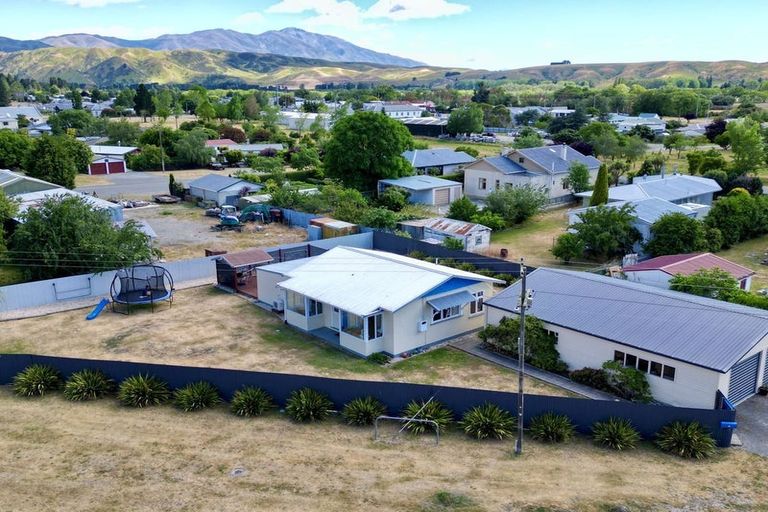 Photo of property in 14 Ferguson Street, Kurow, 9435