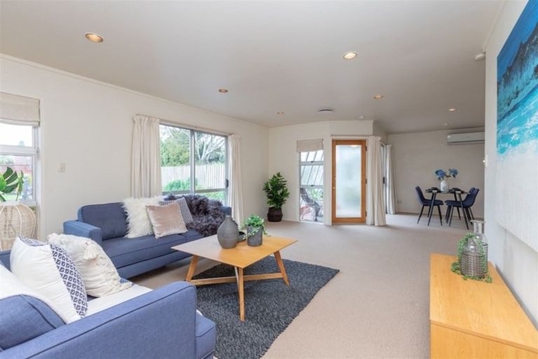 Photo of property in 15b Taylor Terrace, St Andrews, Hamilton, 3200