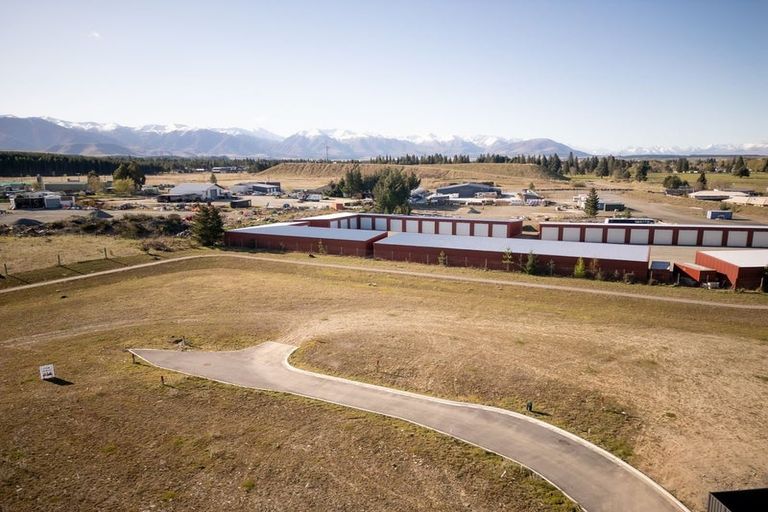 Photo of property in 18 Turbine Avenue, Twizel, 7901