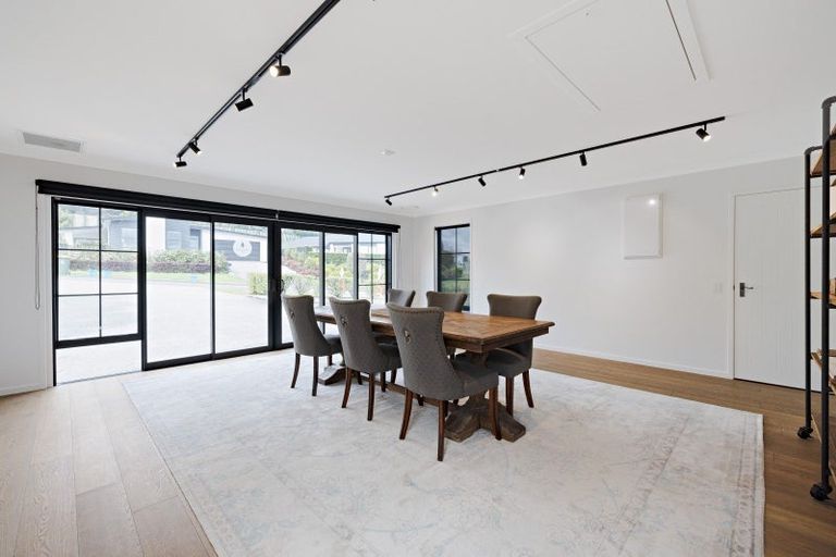 Photo of property in 1 Te Kaka Place, Omokoroa, 3114