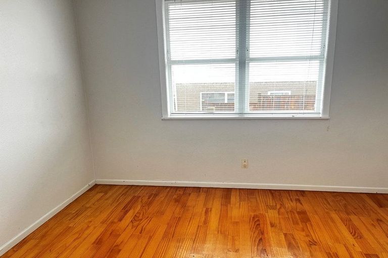 Photo of property in 2 Griffstan Lane, Howick, Auckland, 2010