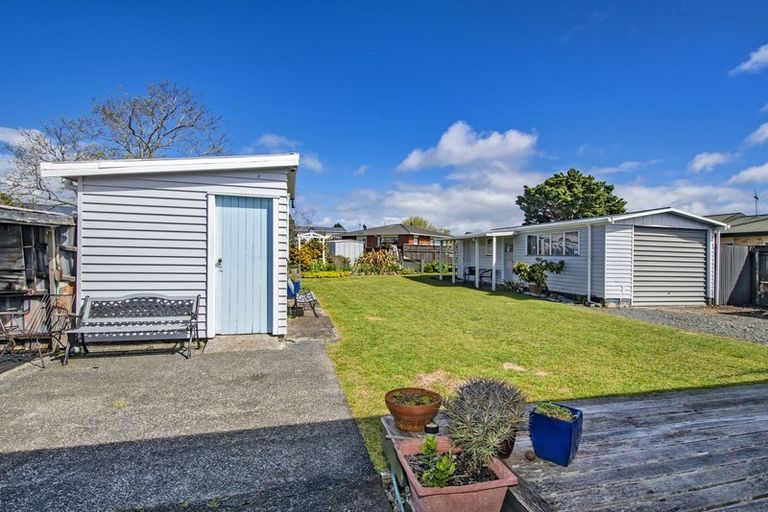 Photo of property in 15 Erin Street, Tikipunga, Whangarei, 0112