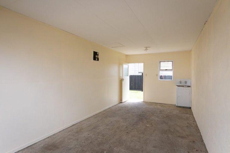 Photo of property in 2/222 High Street, Dannevirke, 4930