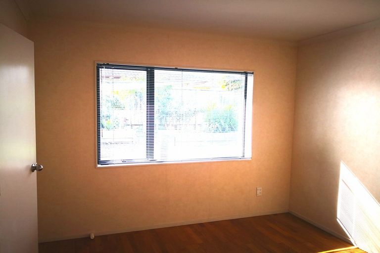 Photo of property in 20 Erne Crescent, East Tamaki, Auckland, 2016