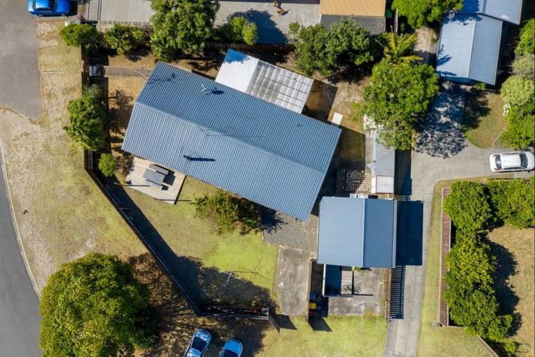 Photo of property in 8 Emerald Place, Papamoa Beach, Papamoa, 3118