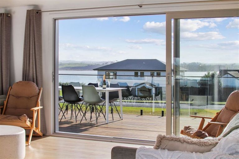 Photo of property in 172 Torkar Road, Clarks Beach, 2122