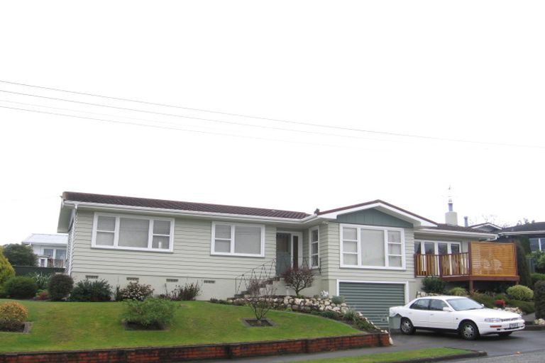 Photo of property in 1 Rata Place, Lansdowne, Masterton, 5810