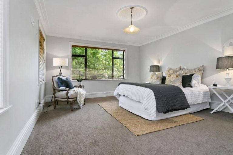 Photo of property in 65 Clare Street, Cambridge, 3434