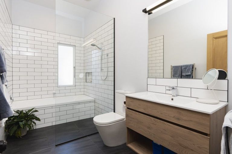 Photo of property in 149 Highgate, Roslyn, Dunedin, 9010