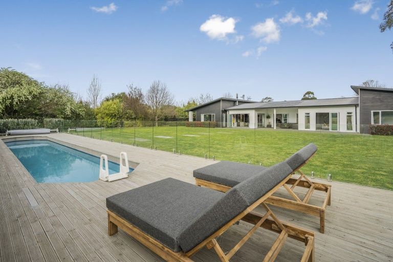 Photo of property in 26 Cotter Street, Greytown, 5712