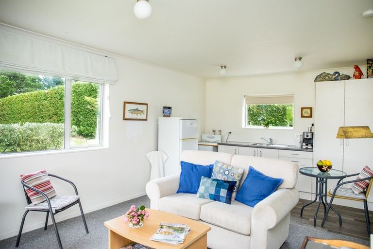 Photo of property in 16 Campbell Drive, Martinborough, 5711